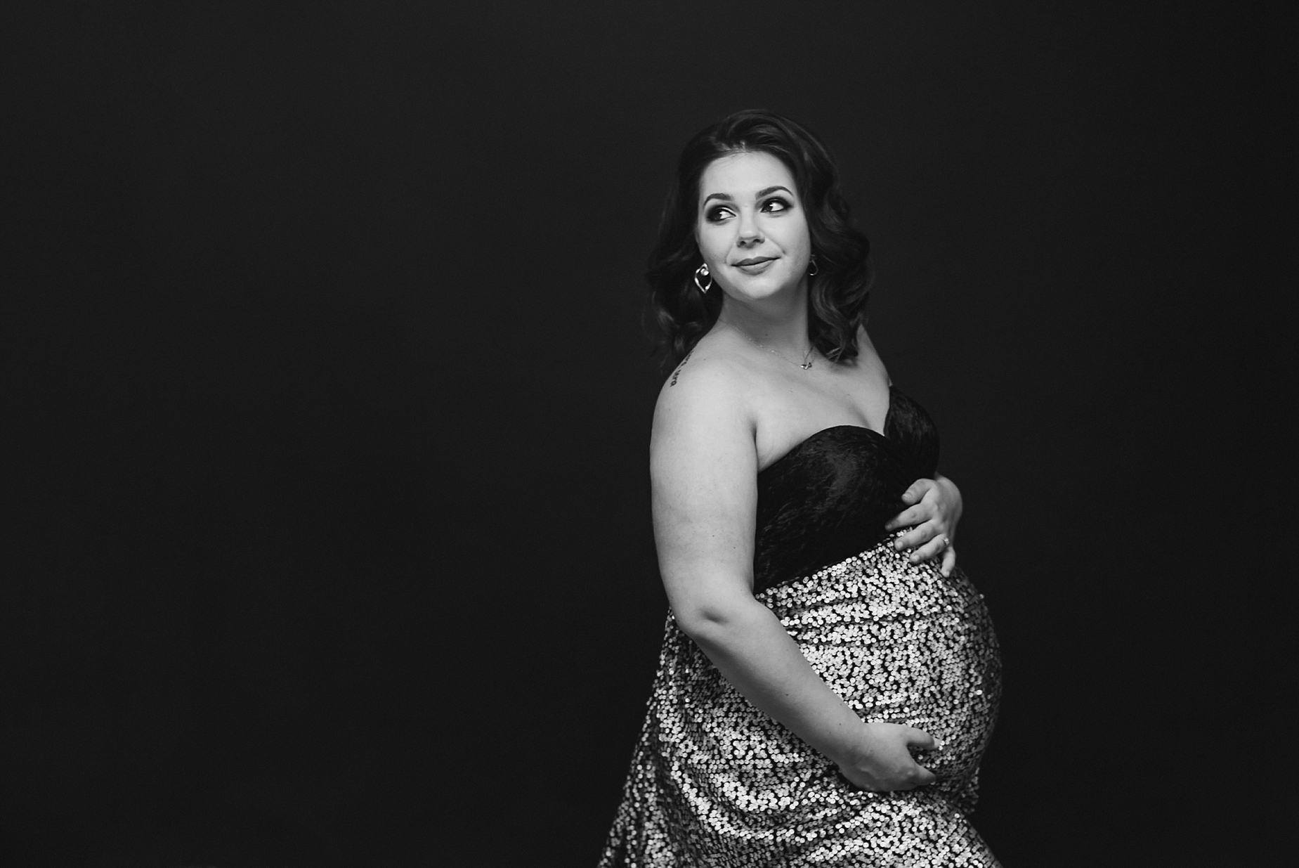 Timea Maternity Portraits